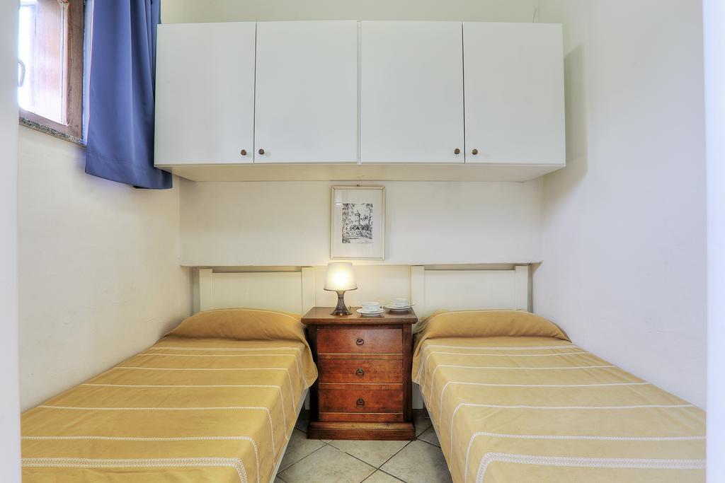 Residence Vacanza Mare Marina di Campo Habitación foto